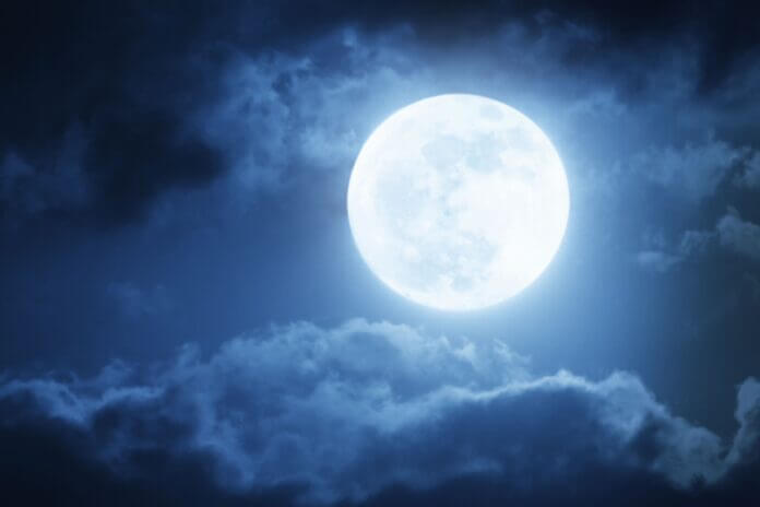 「月が綺麗ですね」に隠された意味とは？